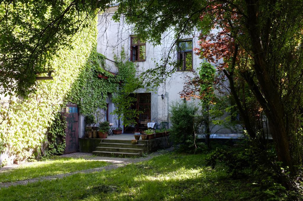 Piano Guest House Краків Екстер'єр фото