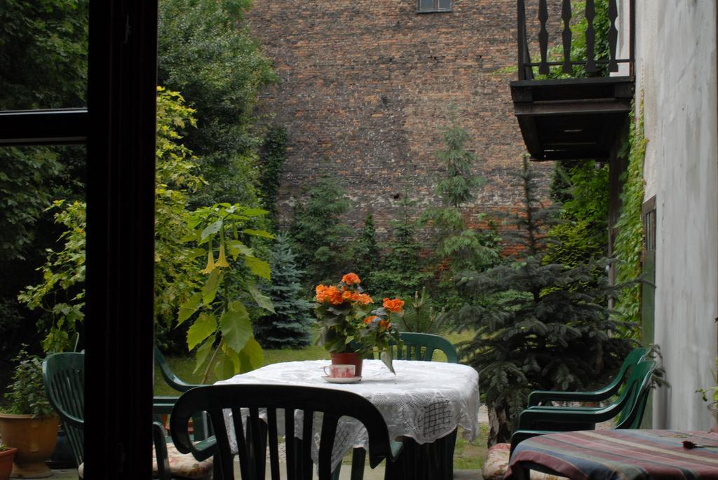 Piano Guest House Краків Екстер'єр фото