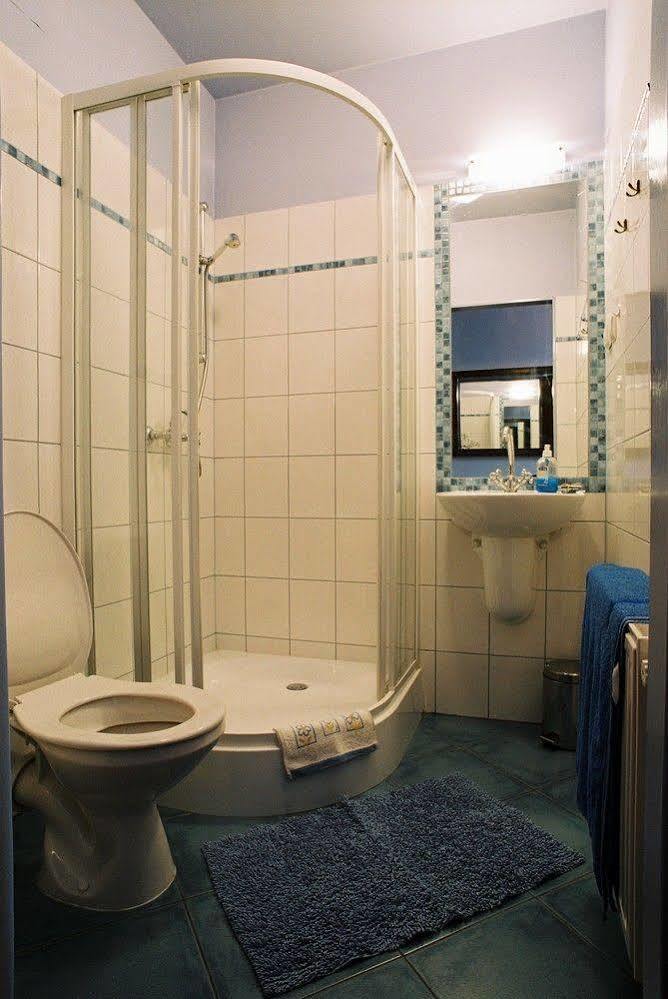 Piano Guest House Краків Екстер'єр фото